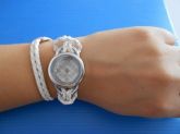 Relógio Pulseira Feminino Na Cor Branca Com Strass